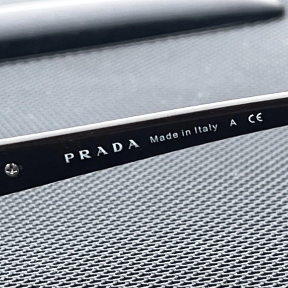 Prada Eyglasses Gold Metal Frame Made in Italy - Need TLC - Picture 3 of 8